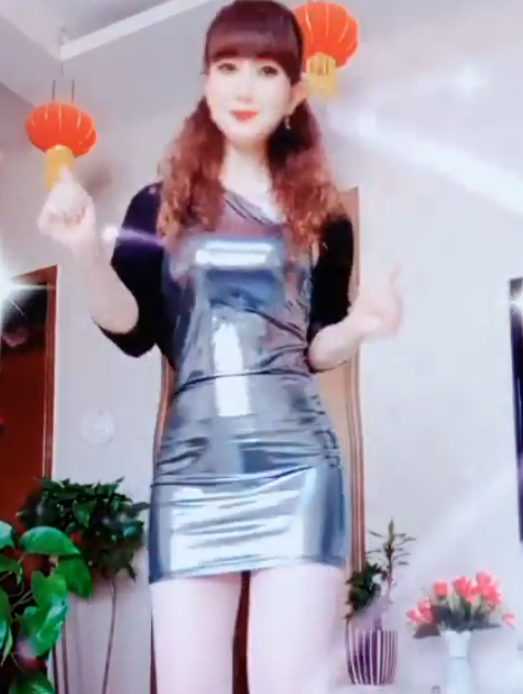 快手抖音甜甜姐丝姨S热舞合集88部50G放飞自我