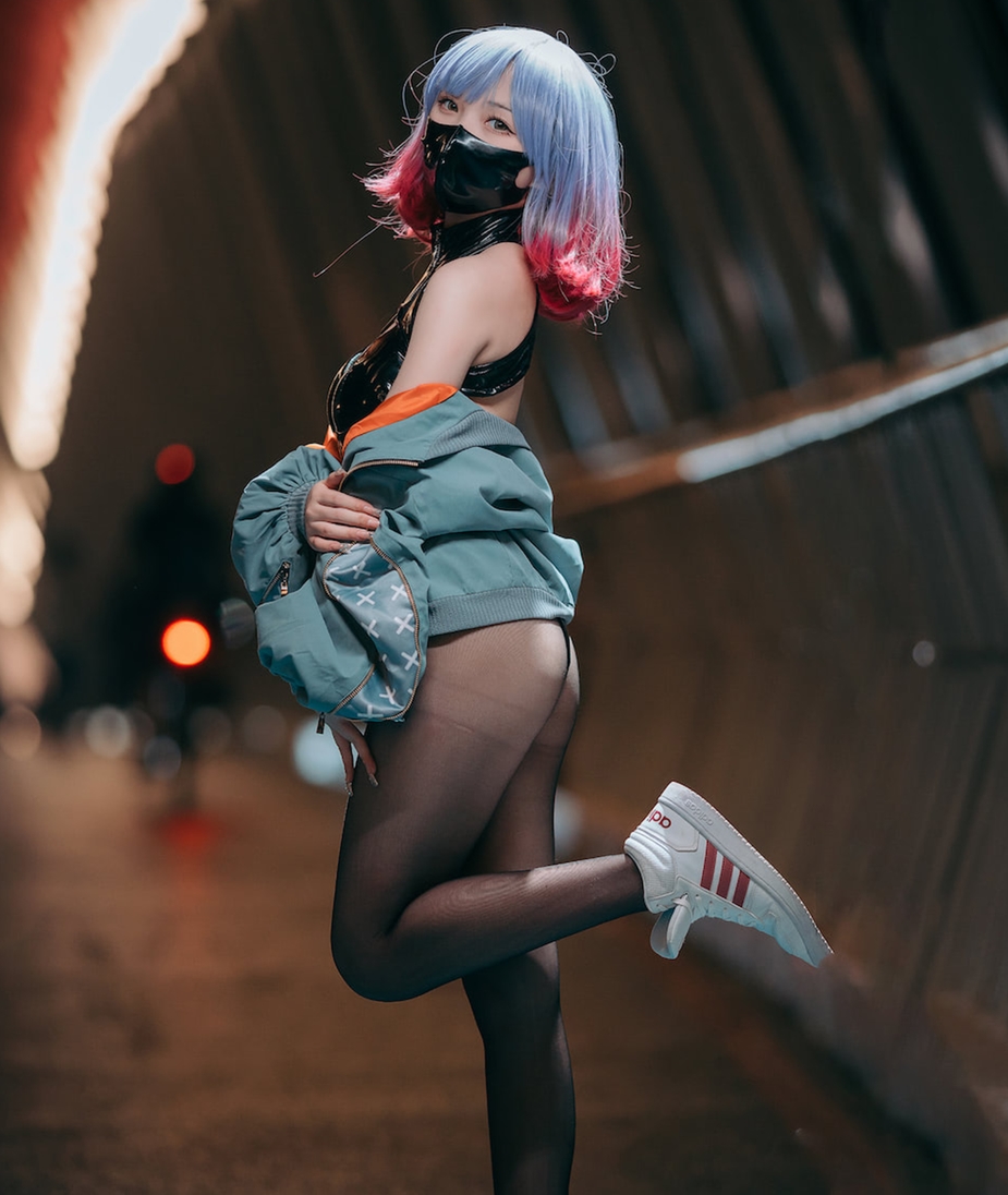 花铃性感作品合集471P2.79G云盘太顶了