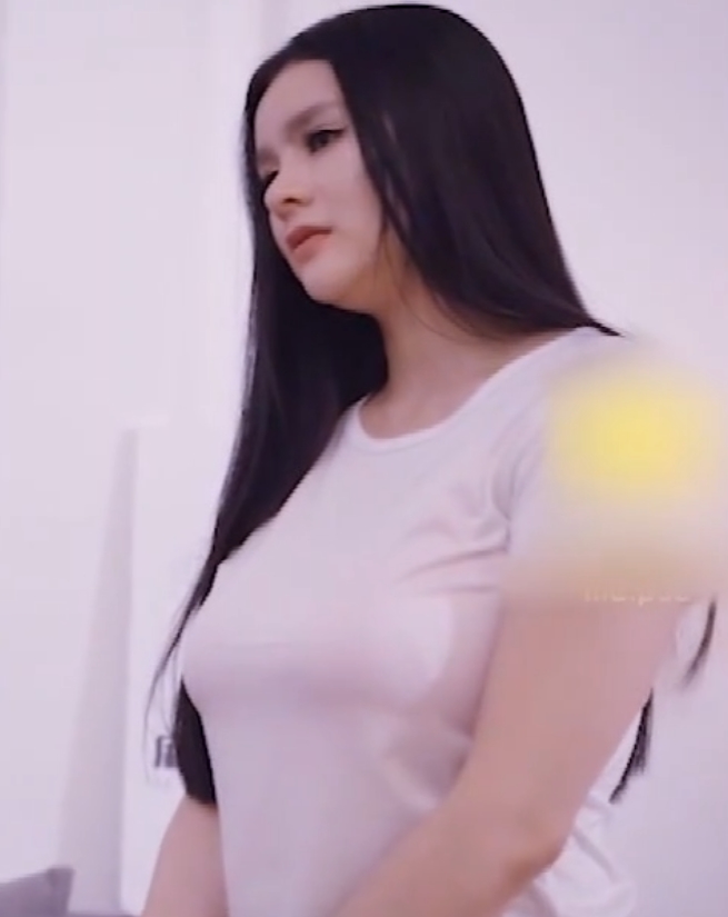 张芸熙麻豆合辑16v4g福利