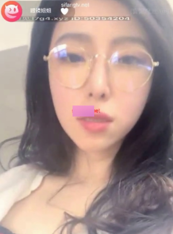 推特风韵眼镜姐姐私密视频22部9.2G优质珍藏