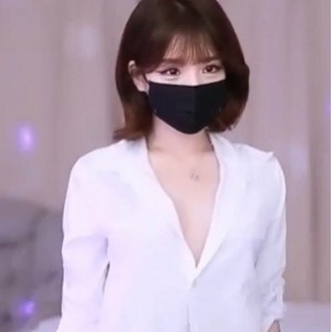 推特youha热舞私房视频85部12G火辣